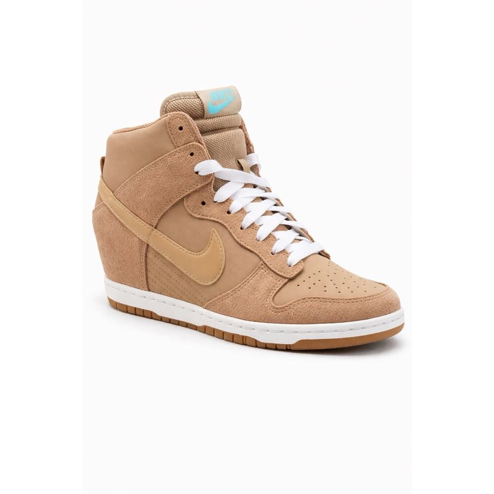 Nike Sky Hi Dunk Hidden Wedge Heel Size 7.5 Tan Beige Women’s Shoes EUC Rare